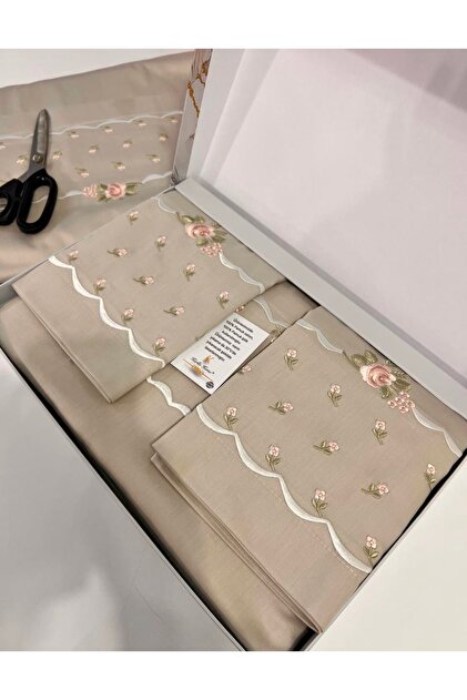 Karlla home nakışlı nevresim set