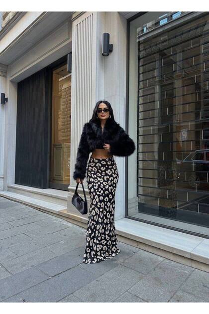 Fusta de damă din satin cu model leopard
