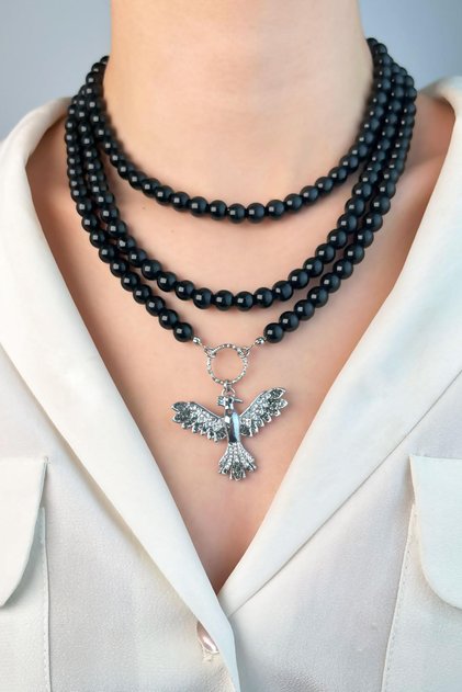 Silver Phoenix Triple Pearl Necklace - Black