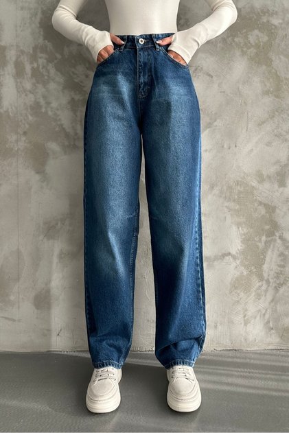 Buckle Detail Loose Fit Wide Leg Relaxed Baggy Jeans Pants