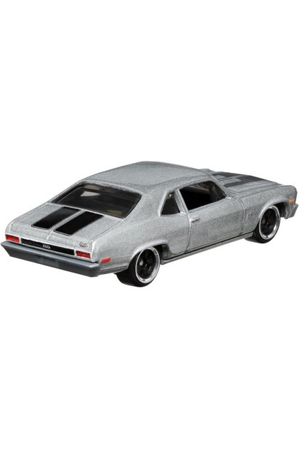 Fast and Furious 70 Chevrolet Nova SS Model Araba