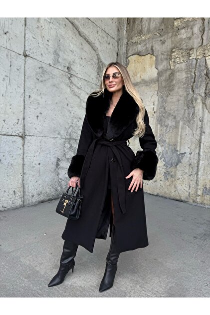 ByRanaBuyuk Black Sleeve and Collar Fur Stamp Coat- Trendyol