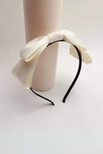 Cream Bow Satin Crown (Processing on Iron Crown)