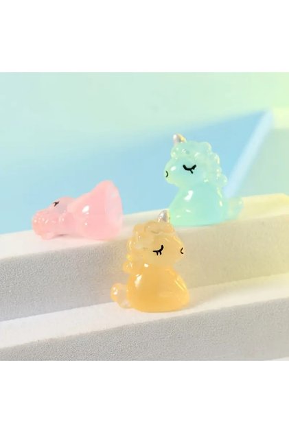 3'lü Karanlıkta Parlayan Mini Unicorn Figürleri