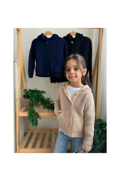 KAPŞONLU TRİKO HIRKA