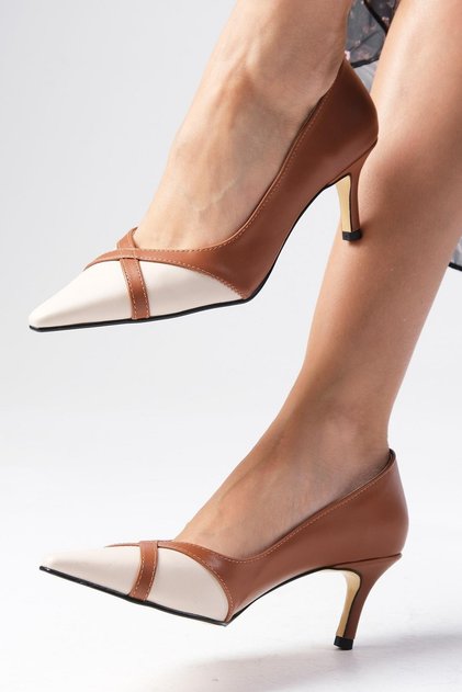Pantofi cu toc pentru femei Felice Tan Beige Color Blunt Point Toe