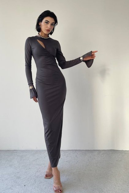 Women's Smoked Flexible Sandy Fabric Low-Cut and Gathered Detailed Long Sleeve Maxi Evening Dress 290