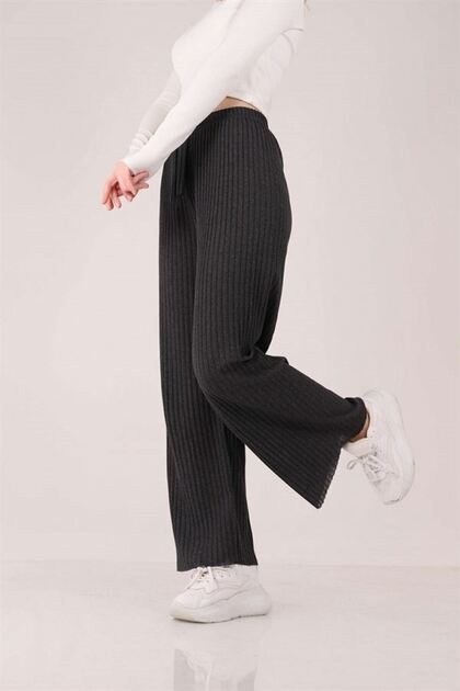 Women's Black Ribbed Knit Jersey Pants