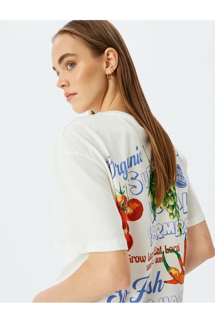 Crew Neck Short Sleeve Long Oversized T-Shirt with Fruit and Vegetable Print on the Back