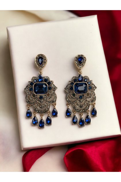 Kristal Taşlı Su Damlaları Sallantılı Küpe