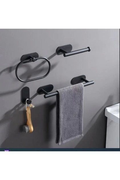 KENDİNDEN YAPIŞKANLI BANYO SETİ 4 LÜ MAT SİYAH