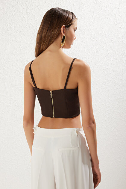 Trendyolmilla Koyu kahverengi Straplez Crop Dokuma Büstiyer
