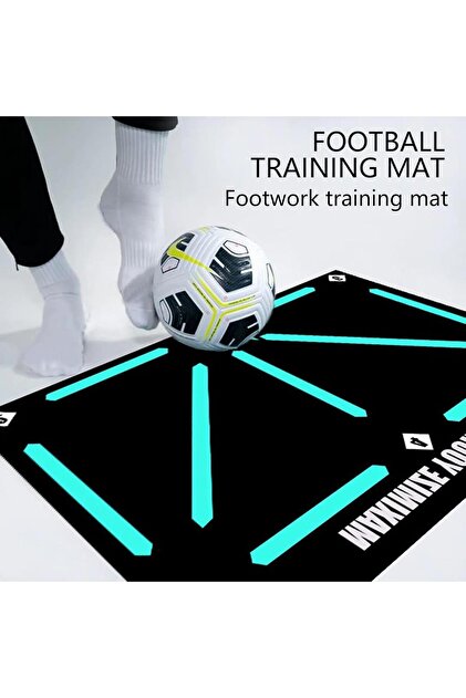 Depomiks Avm Futbol Antrenman Futbol Becerileri Zemin Halısı Top