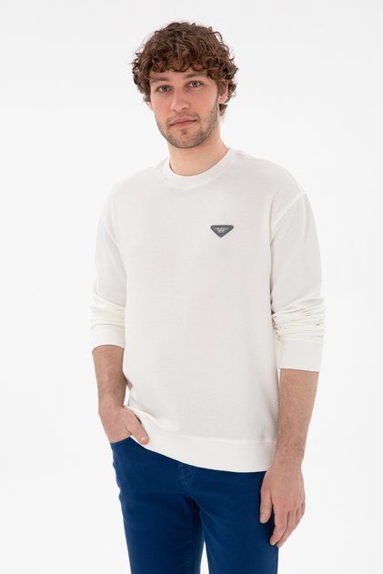 سويت شيرت كريمي برقبة دائرية للرجال من Comfort Fit 50290777-VR071