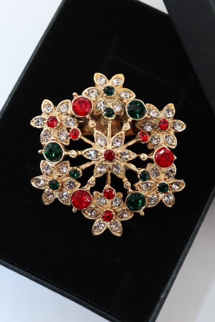 Görkemli yıldız Çiçeği broş gold renk pırlantalı taşlı çiçekli tasarım kadın yaka iğnesi