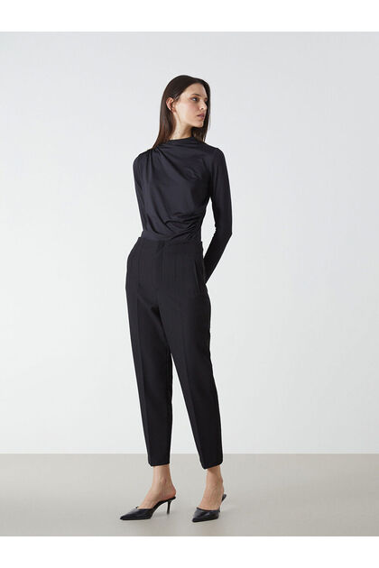 Carrot Cut Women's Trousers