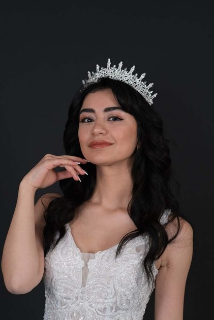 Trend Model Silver Jewelled Bridal Crown