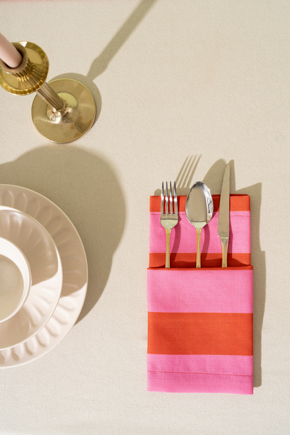 Pink-Red Stripe Patterned Serving Presentation Napkin "8 Pcs"
