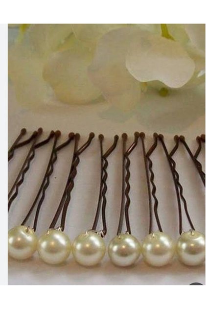 6-Piece Pearl Hair Accessories to Complete Your Elegance
