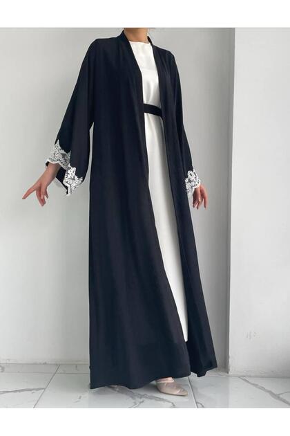 عباية إليف السوداء