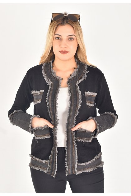 Kot detaylı cepli hırka