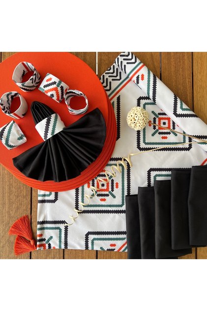 Serveware, New Season, Ikat Pattern, 6 Plates, 6 Napkins, 6 Napkin Rings and Runner Cover