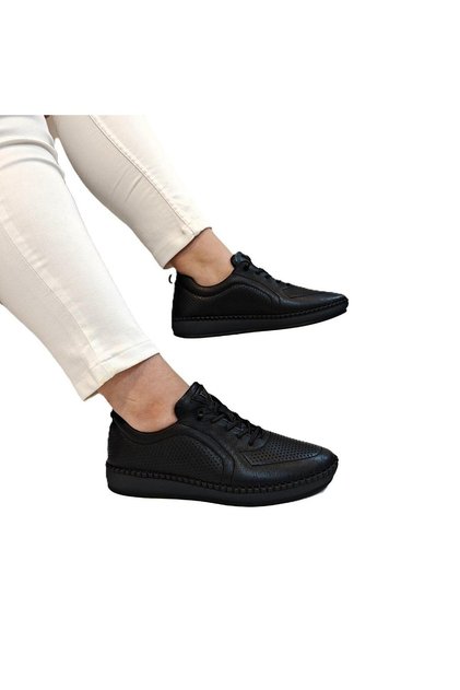 Z094 Black Genuine Leather Laser Embroidered Shoes