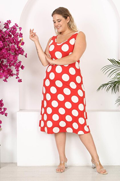 Mooi XXL Plus Size Women's Dress - Red, White, Polka Dot Pattern and Strap-  Trendyol