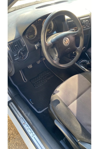 GOLF 4 1998/2004 Arası Uyumludur+Topukluk +2 Logo(Görseldeki gibi gelmektedir)