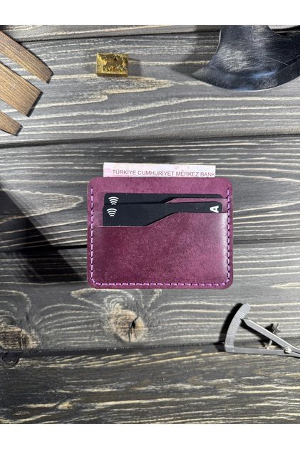 Handmade and Hand Sewn Leather Card Holder (Name Printing Can Be Made)