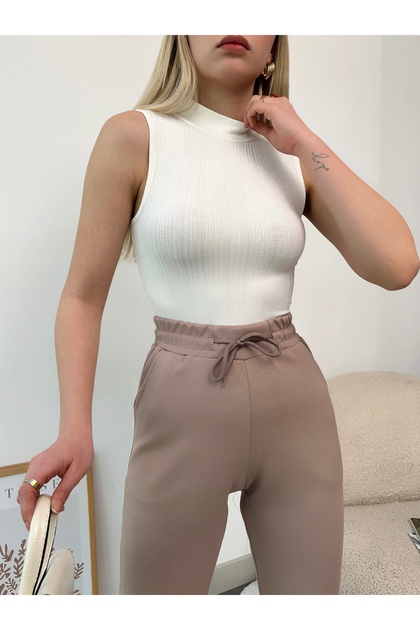 Women's Ecru Stand Collar Zero Sleeve Viscose Blouse