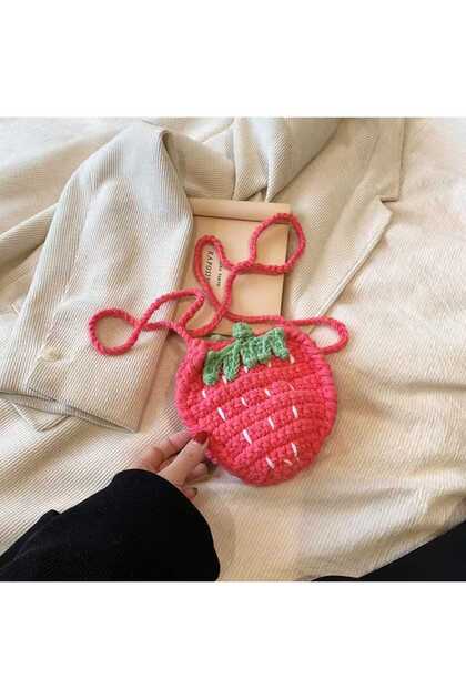 Kadın Girişimciler Atölyesi Çilek Desen Viral Çanta Amigurumi