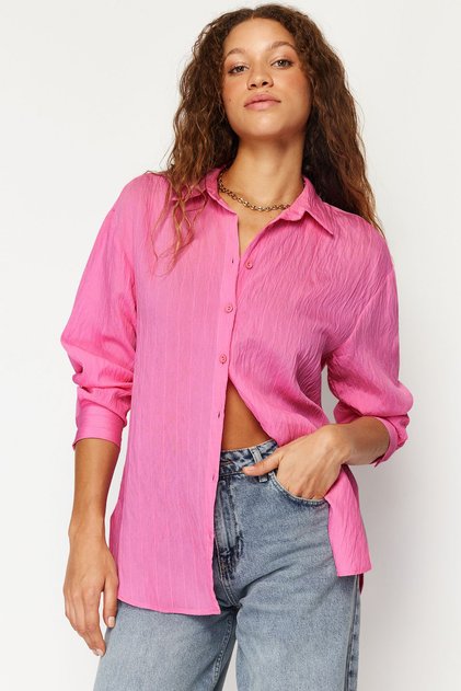 Růžová pruhovaná oversize Wide Fit tkaná košile s texturou TWOSS24GO00051