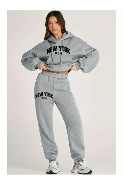 Women's Gri New York Tracksuit Set