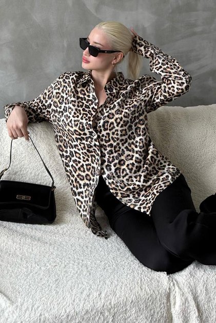 Beiges Damenhemd mit Leopardenmuster Mg2296