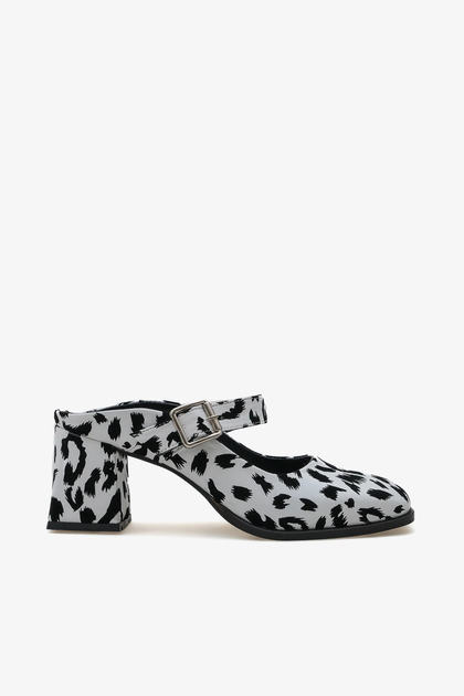 White Leopard Patterned Square Toe Buckle Strap Thick Heeled Women's Slippers