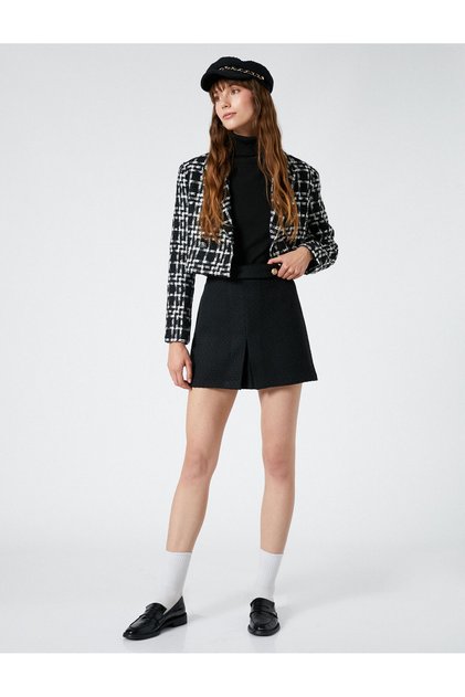 Gold Buttoned Tweed Mini Pleated Skirt