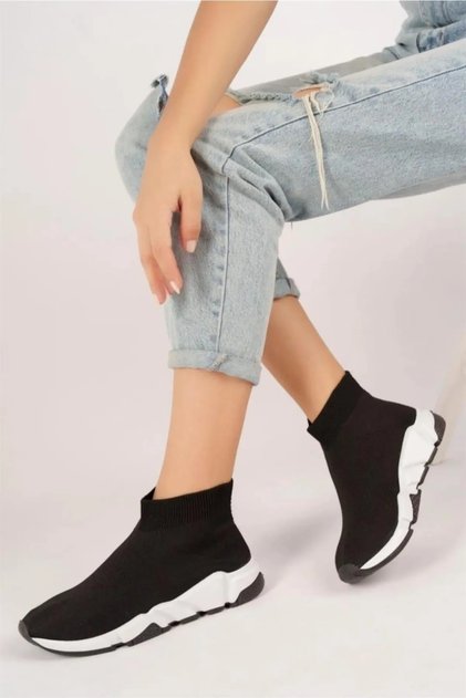 Mild Siyah Triko Sneaker.