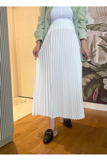 Pleated Maxi Skirt Ecru