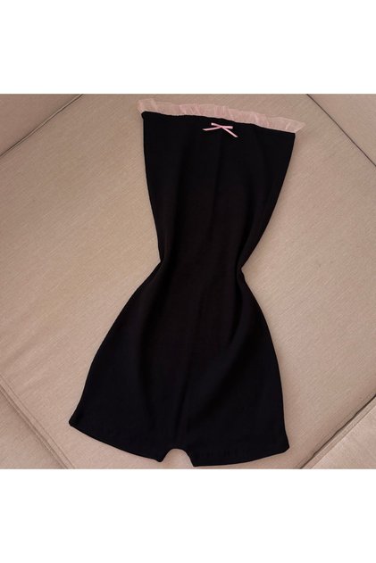 Black Suspender Shorts Jumpsuit with Lace Detail and Ruffles, Cotton and Comfortable Fit, Fashionable and Casual Wear