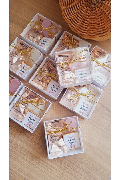 Boxed Coffee 10 Item(s) (With Heart Keychain and Chocolate Gift) Birthday Baby Shower Favors