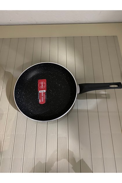 Granit Tava 28 Cm