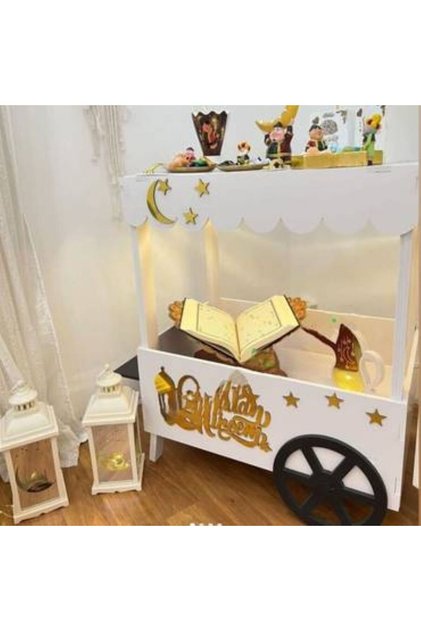 Ramadan corner in the shape of an Arab, measuring 85*65*45 cm