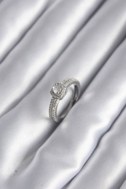 Brass Silver Color Zircon Stone Women's Ring