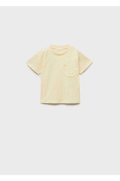 T-shirt with patch pocket