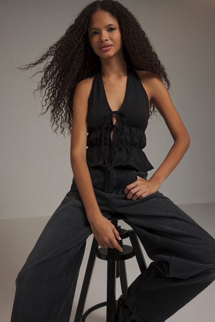 Black V-Neck Lacing Detail Knitted Blouse Twoss25Bz00227