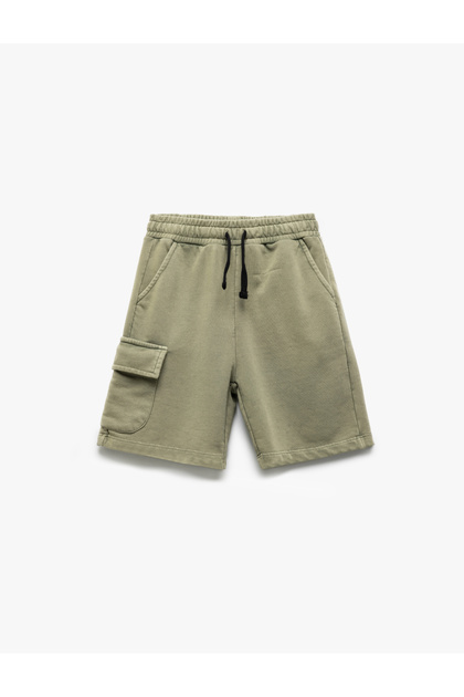 Pantaloni scurți din bumbac cu buzunar cu clapetă și talie elastică