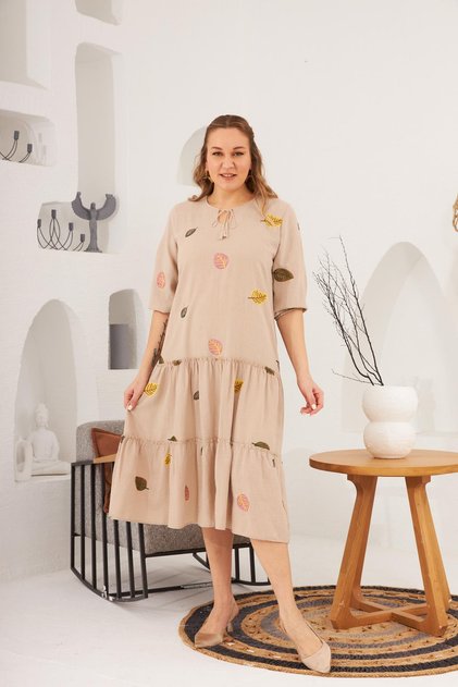 Collar and Embroidery Detail Plus Size Dress Mink