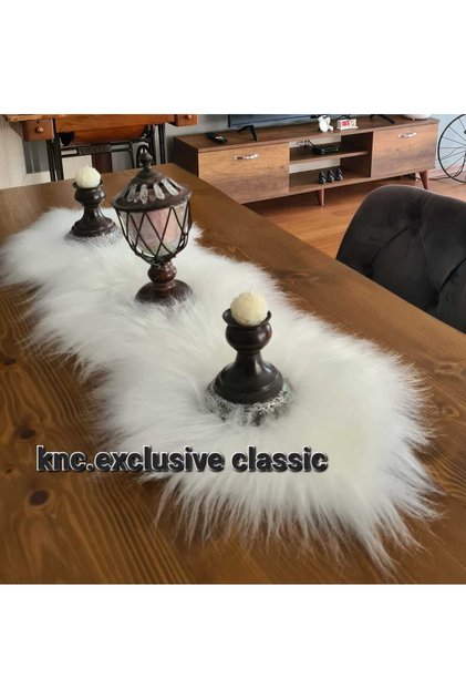 White Plush Table Cloth Stylish Decorative Luxury Modern Decorative Runner