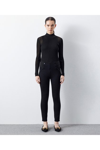 Leggings pattintható kiegészítőkkel